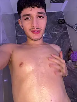 LiamMuller online show from April 14, 2026, 2:06 am