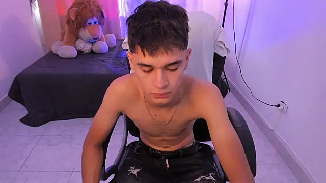 Aron Boyy online show from March 31, 2026, 9:15 pm