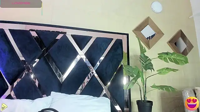 Valery Brand online show from February 27, 2026, 11:32 am