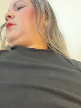 Lucy Milf 474 online show from May 20, 2026, 12:11 pm