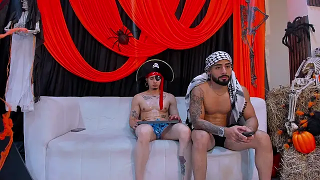 mike friends online show from October 31, 2025, 1:28 am