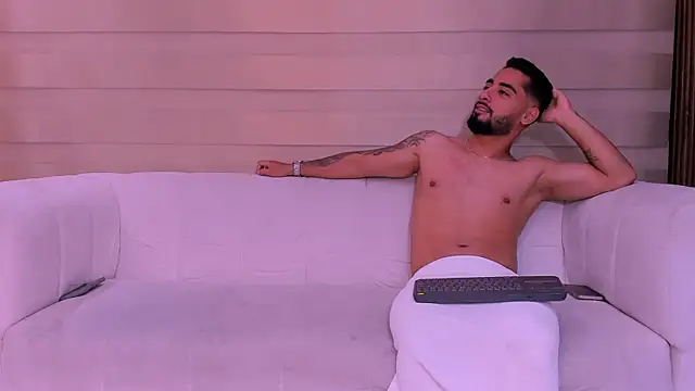 mike friends online show from December 23, 2025, 1:25 am