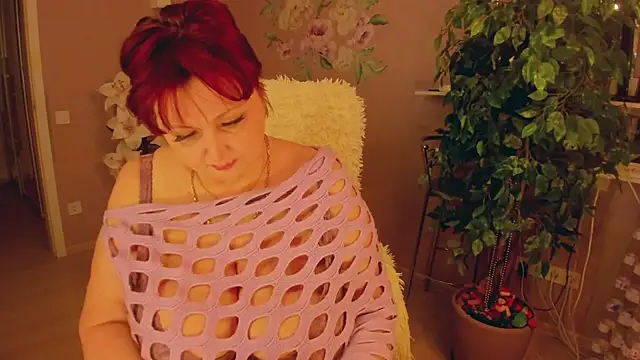 rebekkacharm online show from April 29, 2026, 5:41 pm