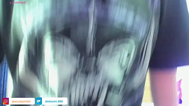 Akatsumi  online show from October 28, 2025, 9:50 pm