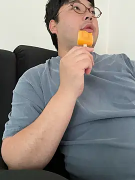 Snapshot of gayfucuxuc chatting on September 23, 2025, 4:37 am gayfucuxuc online show from September 23, 2025, 4:37 am