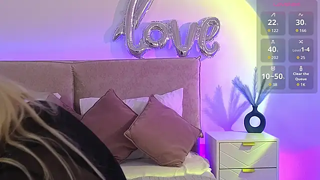 Snapshot of Jules_night chatting on March 31, 2026, 9:26 pm Jules night online show from March 31, 2026, 9:26 pm