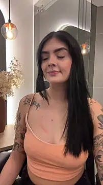 Snapshot of AliceRitter chatting on May 20, 2026, 10:16 pm AliceRitter online show from May 20, 2026, 10:16 pm