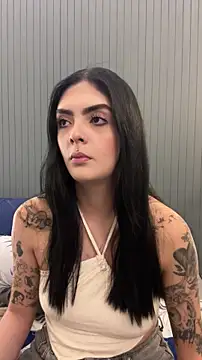 Snapshot of AliceRitter chatting on May 23, 2026, 10:25 pm AliceRitter online show from May 23, 2026, 10:25 pm