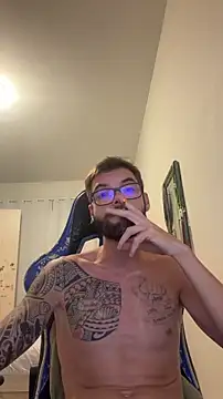 Leonsouzaof online show from February 11, 2026, 2:49 am