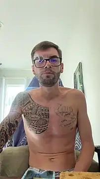 Leonsouzaof online show from February 23, 2026, 7:22 pm