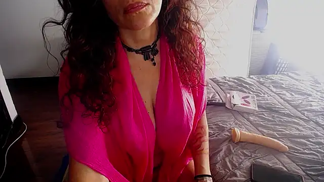 fenix colette online show from January 18, 2026, 6:34 pm