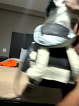 Snapshot of Vikehim chatting on November 12, 2025, 7:09 am Vikehim online show from November 12, 2025, 7:09 am