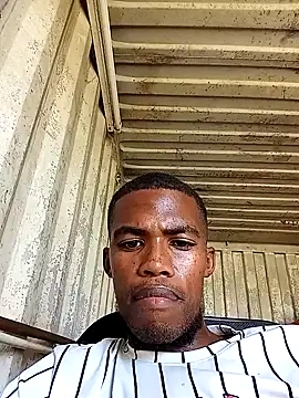 Basslanie online show from December 3, 2025, 11:30 am