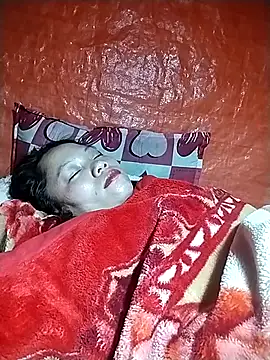 venu00 online show from October 17, 2025, 6:10 pm