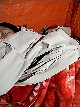 venu00 online show from November 21, 2025, 3:11 pm