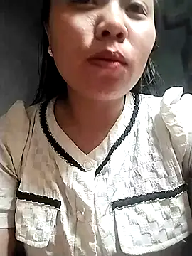 venu00 online show from February 17, 2026, 4:02 pm