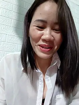 Singlemom69x online show from October 30, 2025, 1:45 pm