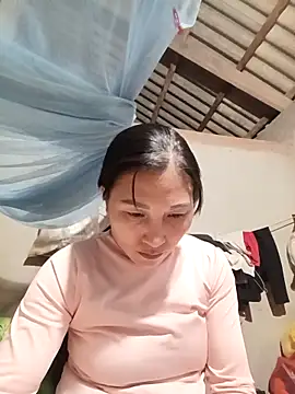 YAYAA-502 online show from December 15, 2025, 1:59 pm