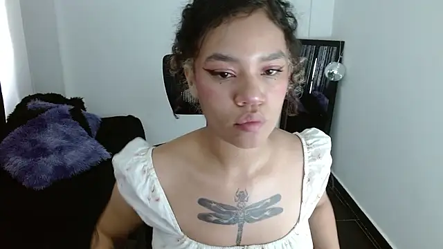 Canela s1 online show from March 28, 2026, 4:28 pm