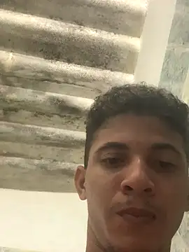 AE 03 online show from October 25, 2025, 4:42 am