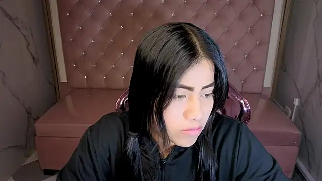 Victoria b  online show from November 23, 2025, 7:46 pm