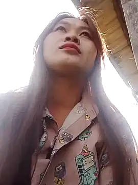 lusy-bae online show from November 23, 2025, 1:05 am