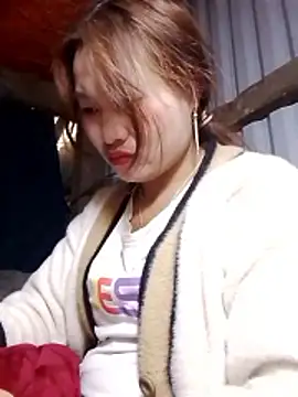 lusy-bae online show from January 10, 2026, 3:19 am