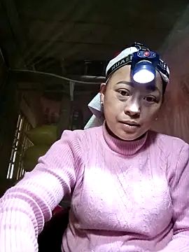 Snapshot of Sa2mh20 chatting on February 22, 2026, 3:18 am Sa2mh20 online show from February 22, 2026, 3:18 am