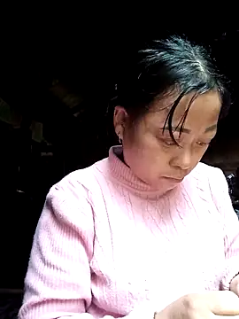 Snapshot of Sa2mh20 chatting on March 5, 2026, 8:21 am Sa2mh20 online show from March 5, 2026, 8:21 am