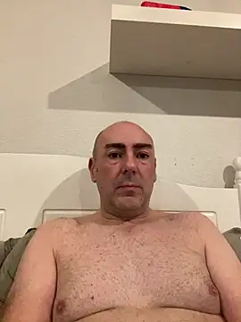 Richmcgee online show from February 21, 2026, 8:32 pm