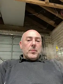 Richmcgee online show from March 10, 2026, 8:14 pm