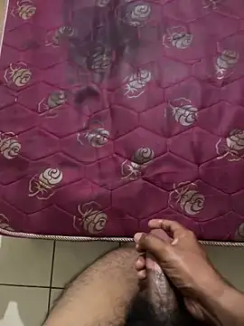 Snapshot of aliahmed98770 chatting on December 13, 2025, 7:53 pm aliahmed98770 online show from December 13, 2025, 7:53 pm