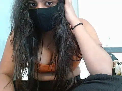 Vaani Singha online show from November 13, 2025, 9:41 am