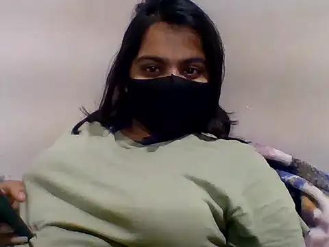Snapshot of Vaani_Singha chatting on April 21, 2026, 12:11 pm Vaani Singha online show from April 21, 2026, 12:11 pm