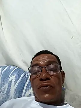 Snapshot of cannabis49 chatting on March 31, 2026, 5:30 am cannabis49 online show from March 31, 2026, 5:30 am