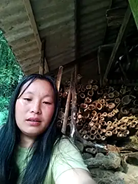 miss-su online show from April 10, 2026, 10:09 am