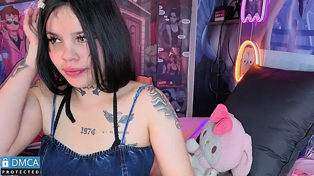 Snapshot of CandyKane06_ chatting on January 19, 2026, 3:21 am CandyKane06 online show from January 19, 2026, 3:21 am