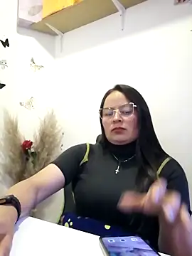 Daliz Leon online show from September 23, 2025, 10:46 pm