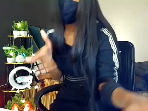 fairy princess online show from February 9, 2026, 6:23 pm