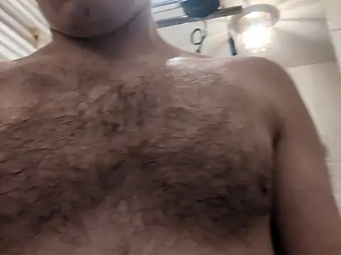 Snapshot of MC353535 chatting on February 3, 2026, 3:04 am MC353535 online show from February 3, 2026, 3:04 am