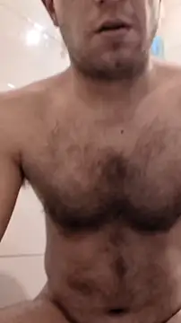 Snapshot of MC353535 chatting on February 15, 2026, 7:10 pm MC353535 online show from February 15, 2026, 7:10 pm