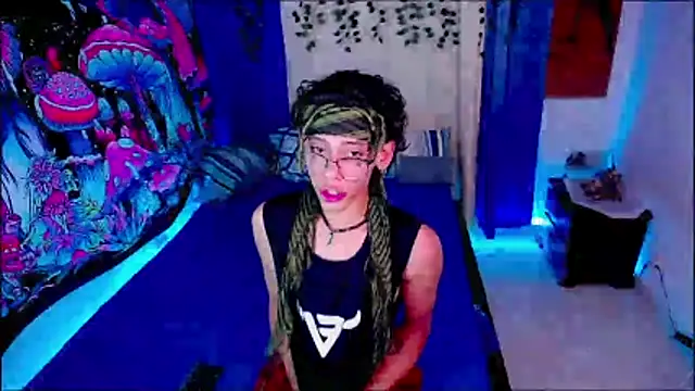 Thedoll ethan7 online show from March 19, 2026, 1:09 am