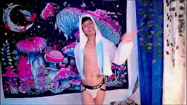 Thedoll ethan7 online show from May 26, 2026, 11:34 pm