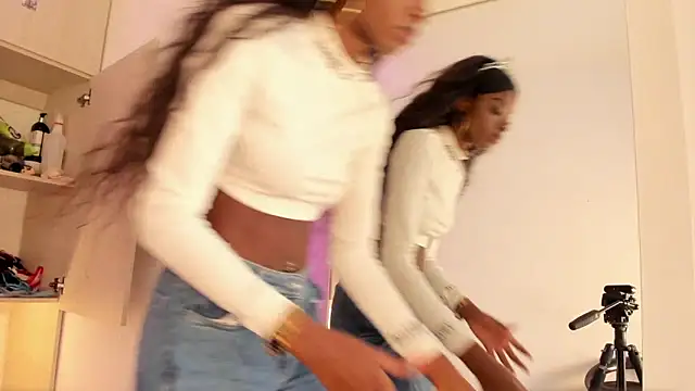 Snapshot of Stefannyevans_ chatting on February 12, 2026, 2:01 pm Stefannyevans online show from February 12, 2026, 2:01 pm