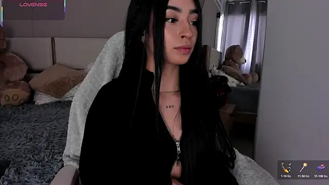 Snapshot of EmystarX chatting on February 20, 2026, 10:10 pm EmystarX online show from February 20, 2026, 10:10 pm