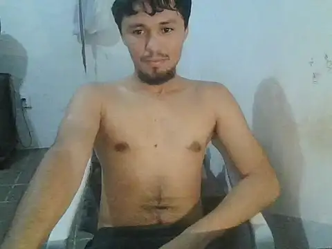 Snapshot of josue_15-3cm chatting on November 15, 2025, 9:54 pm josue 15-3cm online show from November 15, 2025, 9:54 pm