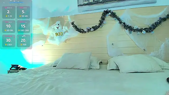 GabiHills online show from October 20, 2025, 7:03 pm