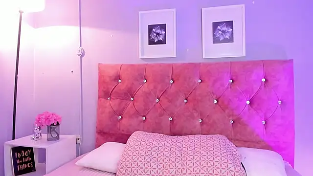 GabiHills online show from February 21, 2026, 2:01 am