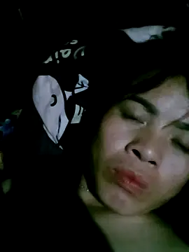 Maymay0033 online show from November 7, 2025, 11:38 pm