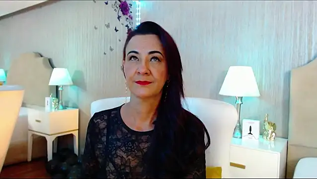 Snapshot of ScarleetJonson chatting on October 7, 2025, 7:11 pm ScarleetJonson online show from October 7, 2025, 7:11 pm